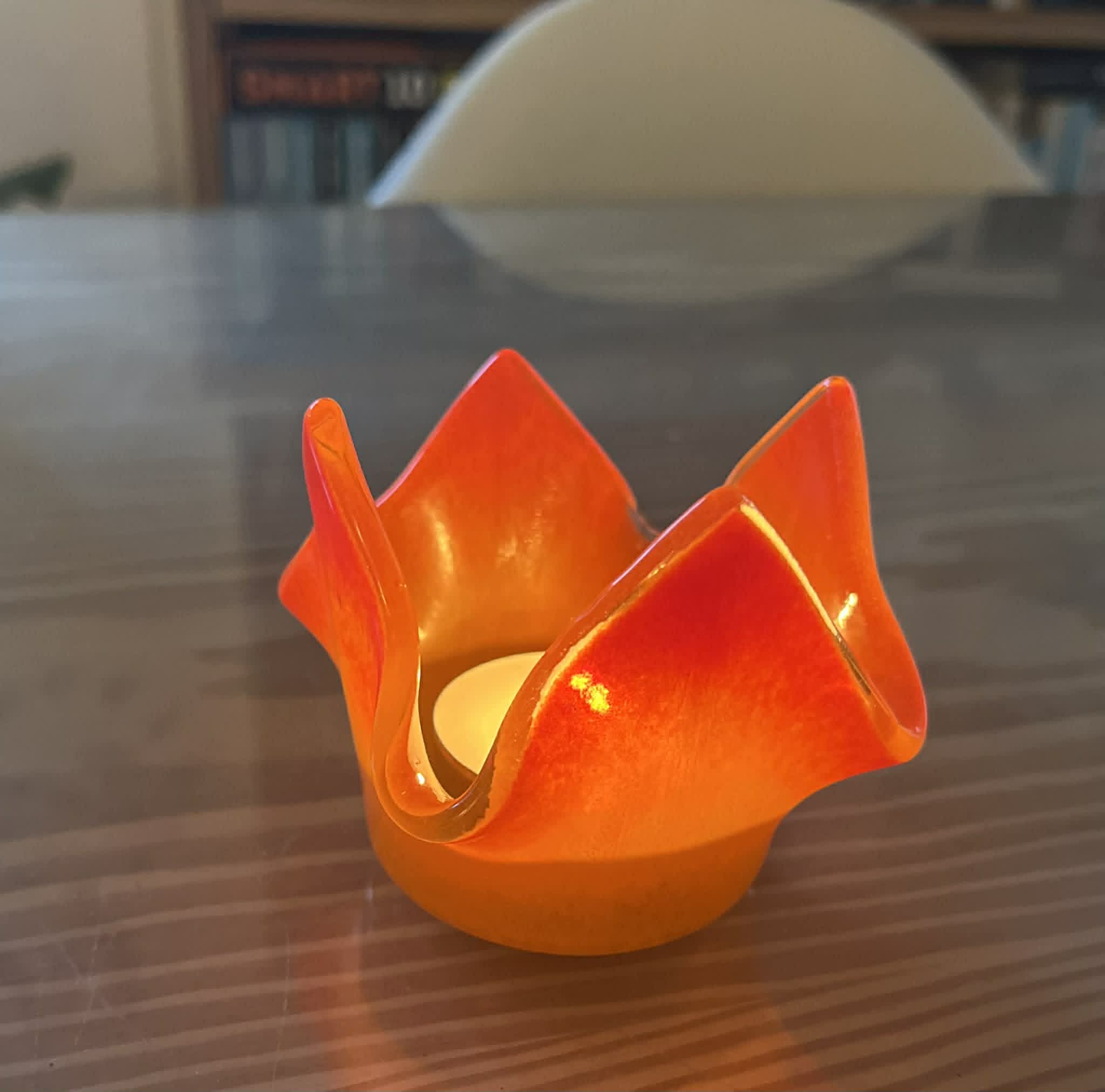 Gul-orange lysestage